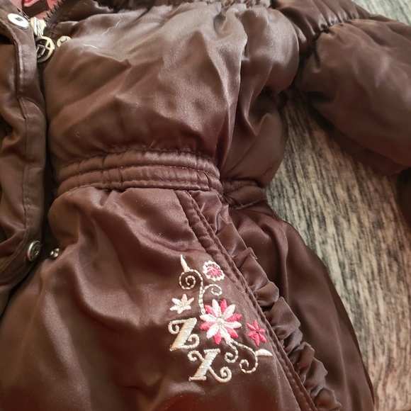 Girl's winter coat - Picture 4 of 6